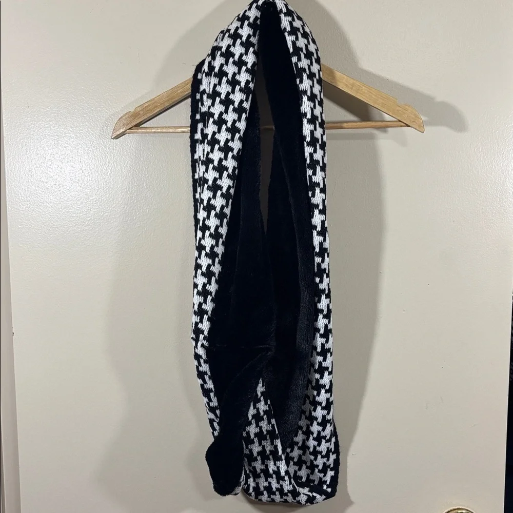 Croft & Barrow Houndstooth Faux Fur Knitted Scarf One Size